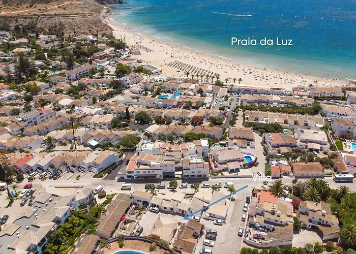 Cozy And Sunny Just Some Steps From The Sea * Senhora da Luz