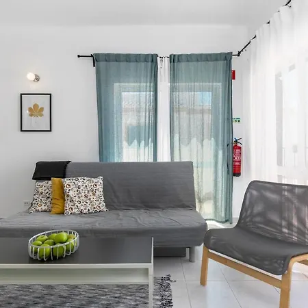 Cozy And Sunny Just Some Steps From The Sea Villa *