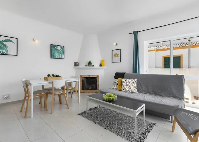 Villa Cozy And Sunny Just Some Steps From The Sea Luz